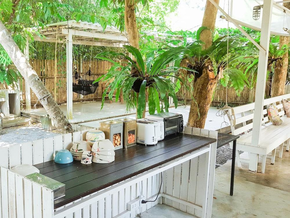 Glur Hostel Ao Nang Eksteriør bilde